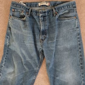 Vintage Levi men's jeans 505 (38x32), but length measures 30 1/2"